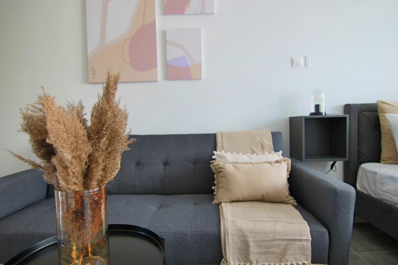 Ferienwohnung Phaedrus Living: Seaside Luxury Flat Athina 117 Paphos Exterior foto