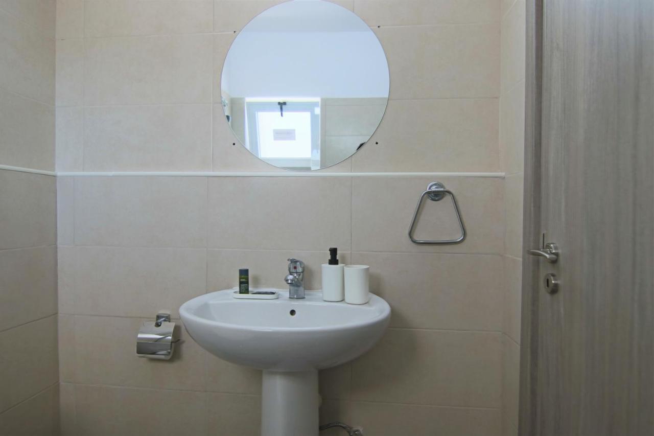Ferienwohnung Phaedrus Living: Seaside Luxury Flat Athina 117 Paphos Exterior foto